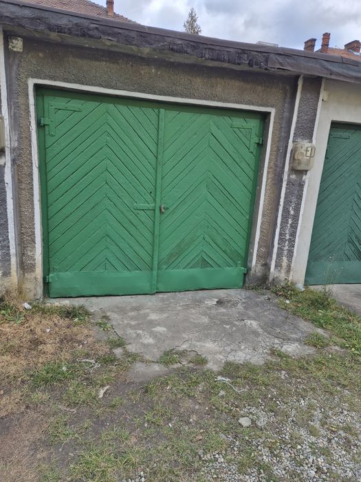 Garaj De Vinzare