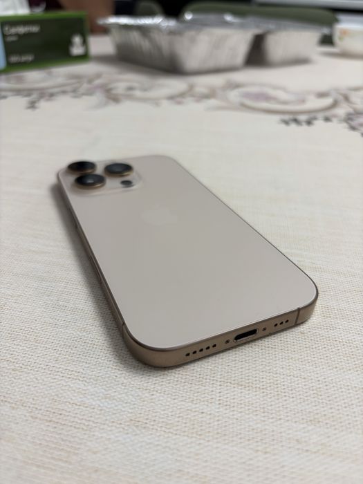 IPHONE 16 pro в идеальном, в новом состоянии. 100% батарейка
