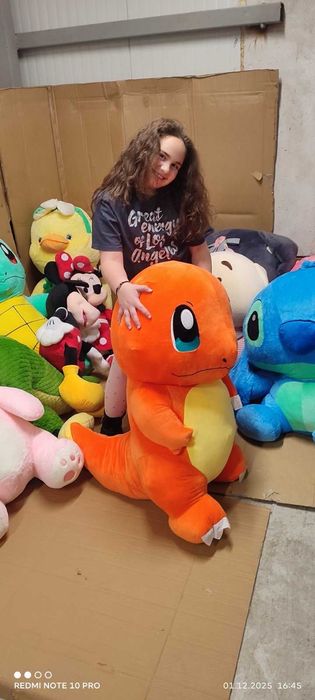 Големи плюшени играчки