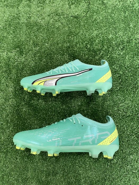 ПРОДАЮ новые футбольные БУТСЫ ПУМА