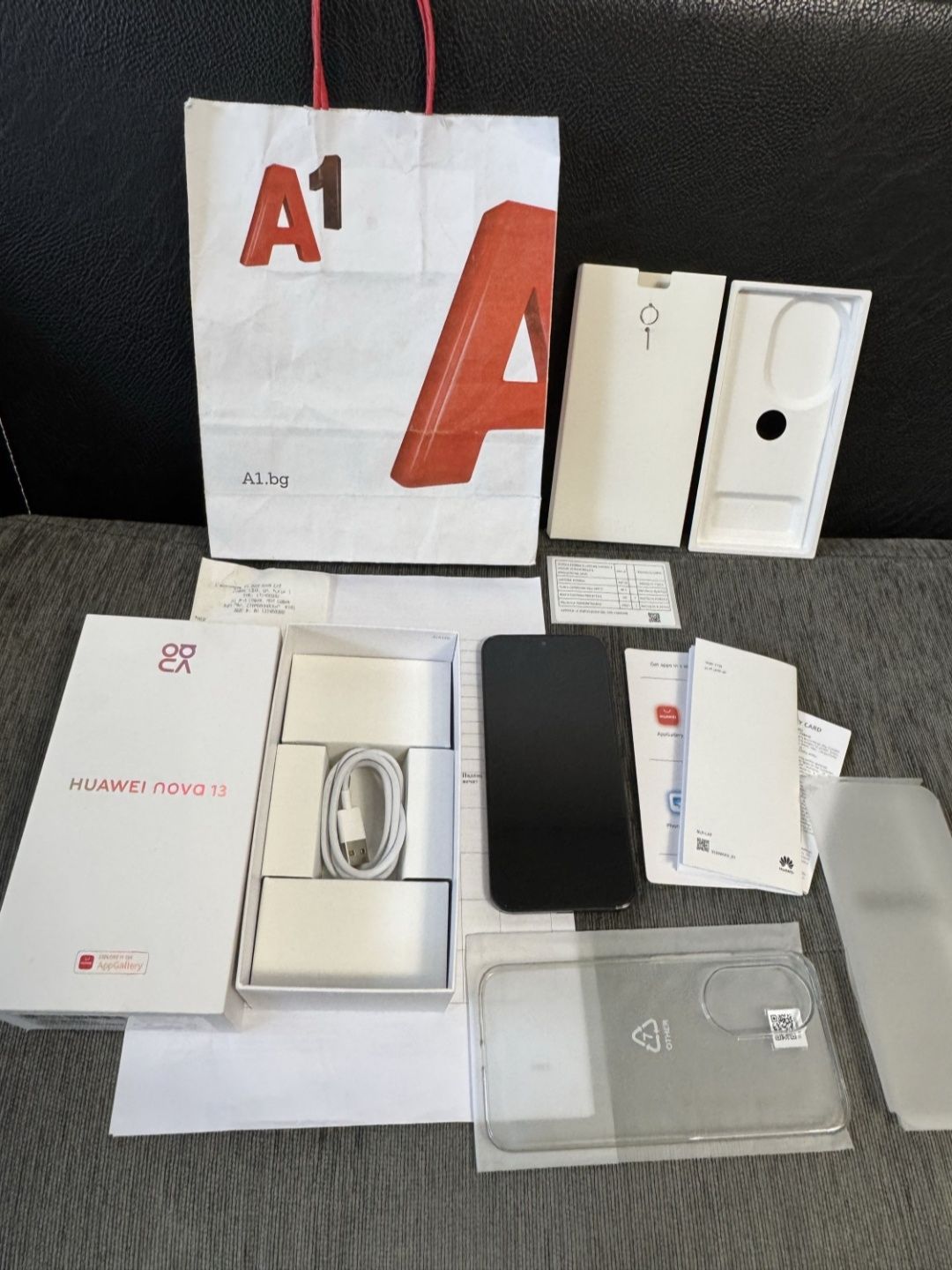 КАТО НОВ 256GB Huawei Nova 13 A1 Гаранция 2027г. Black / Черен
