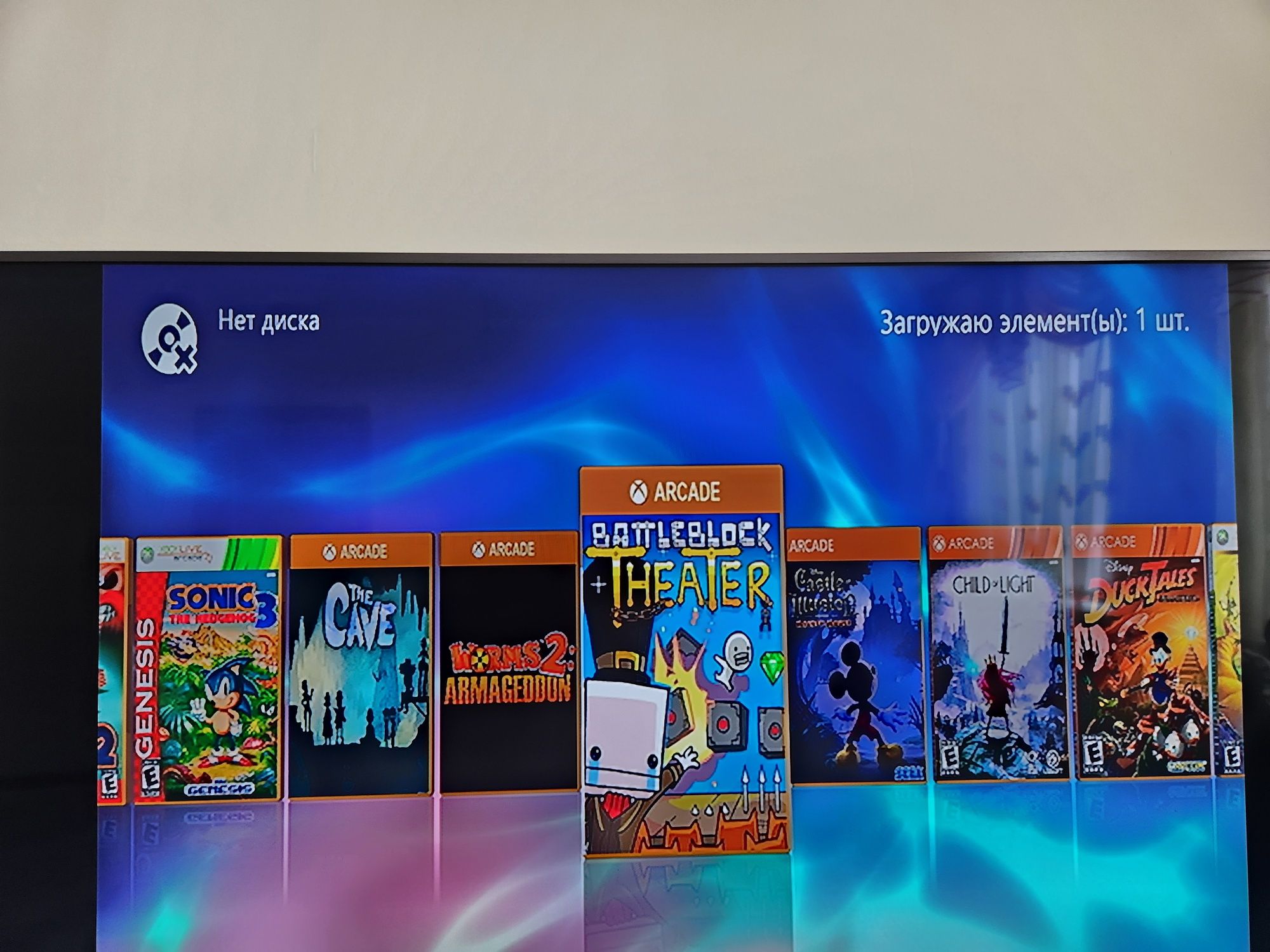 Xbox 360, kinect+диск игровой + 160 игр закаченных, цена договорная