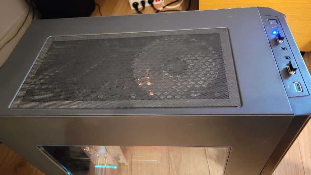 Gaming PC / Ryzen 7 5700X / 64GB RAM / Nvidia RTX 3070 Ti / Windows 11