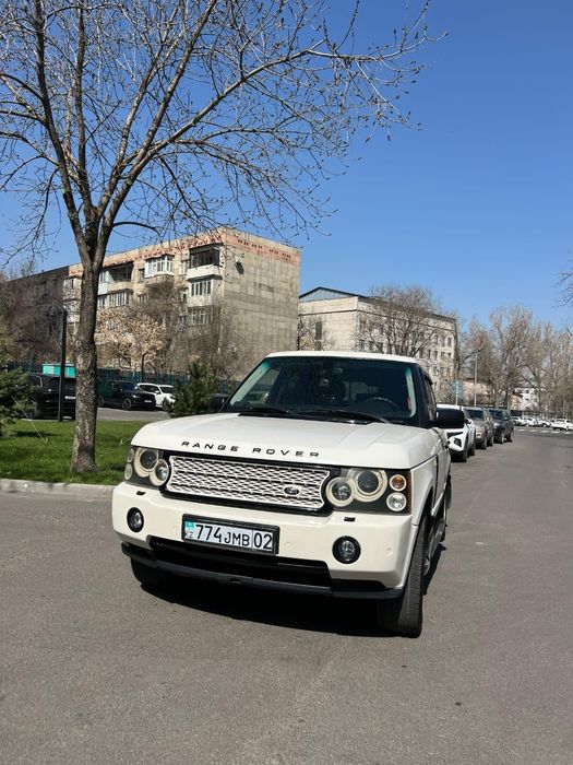 Продаю Land Rover Range Rover 2008 года
