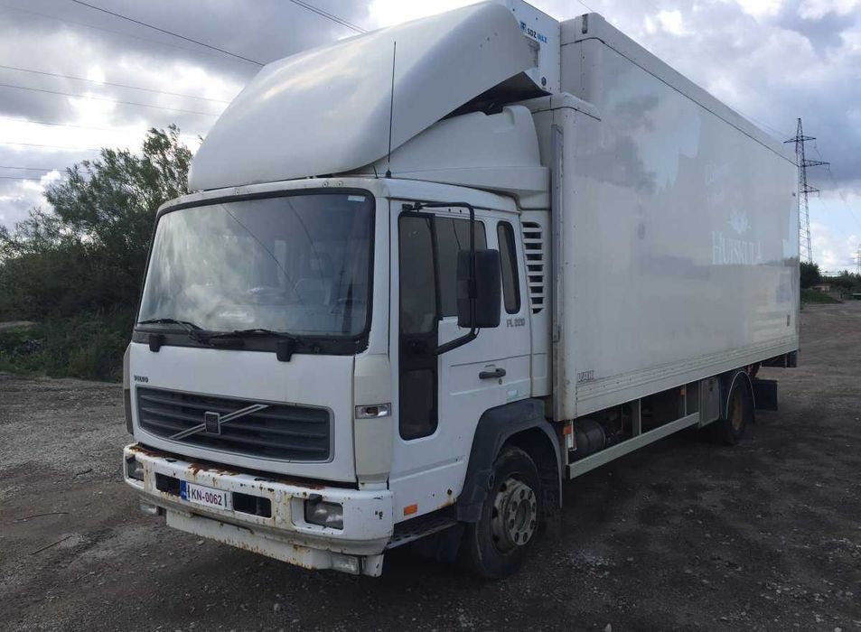 Dezmembrez VOLVO FL, FL6, FL7, FL10, FL12 / piese camion Volvo-piese