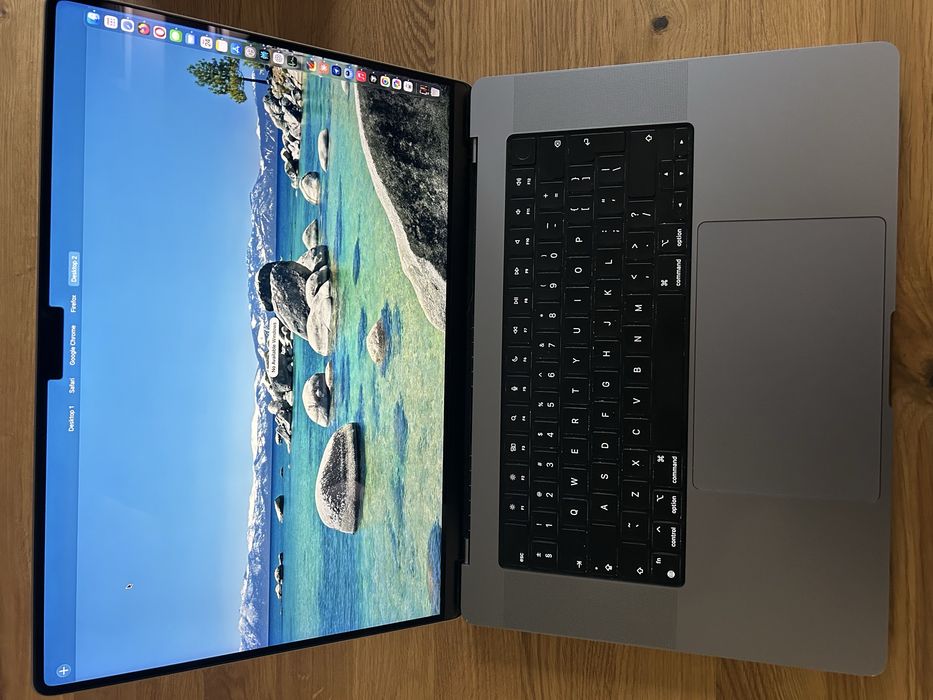 MacBook Pro 16” A2485 M1 PRO 10 CPU, 16 GPU, 32GB RAM, 512GB SSD