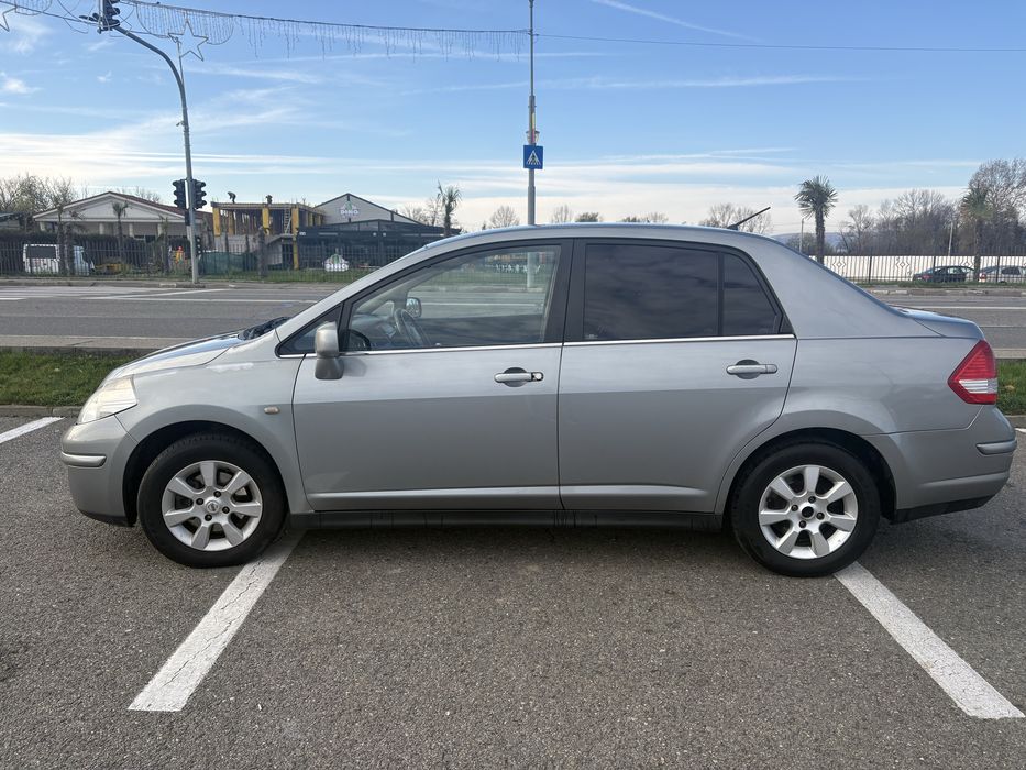 Nisan tiida  2007 cu gpl