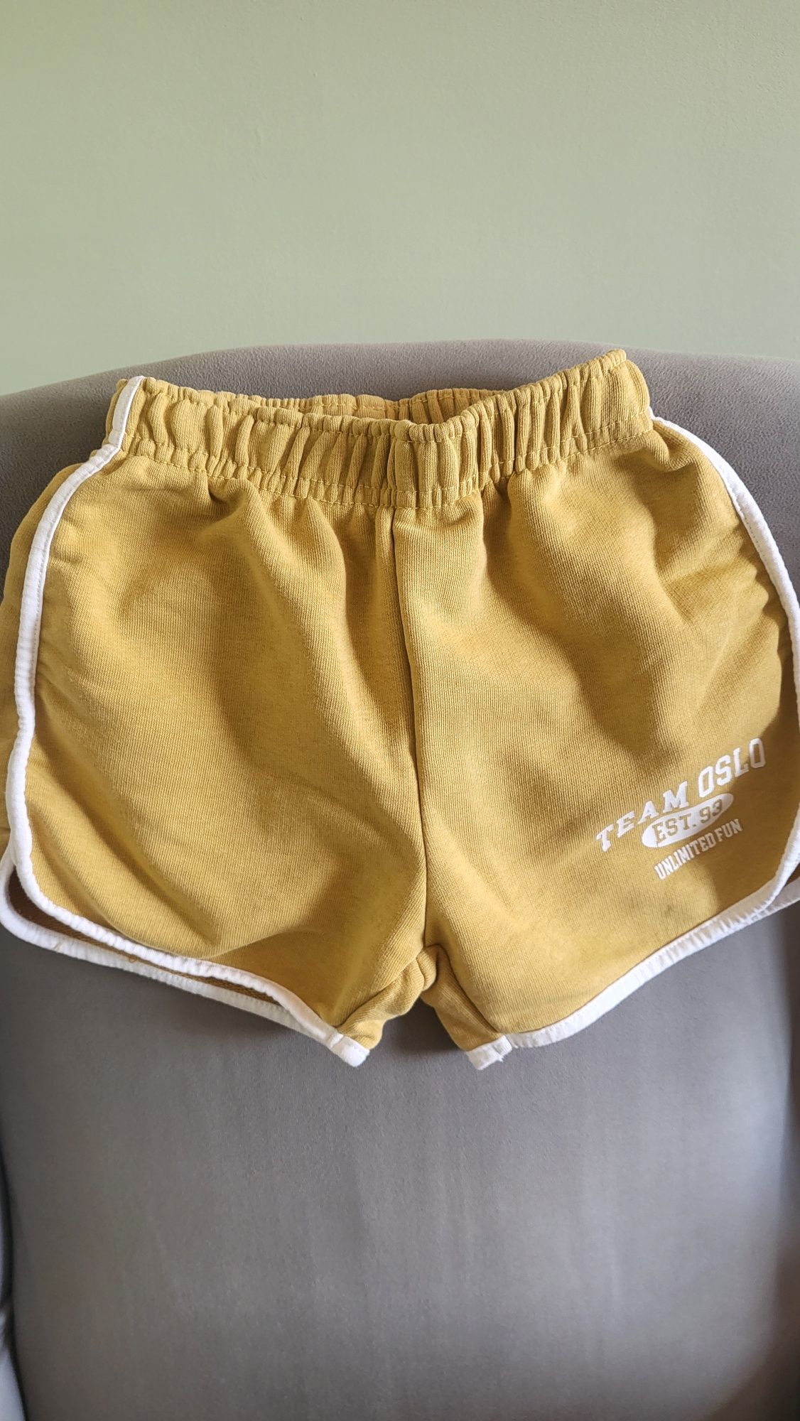Дрехи zara за момиче