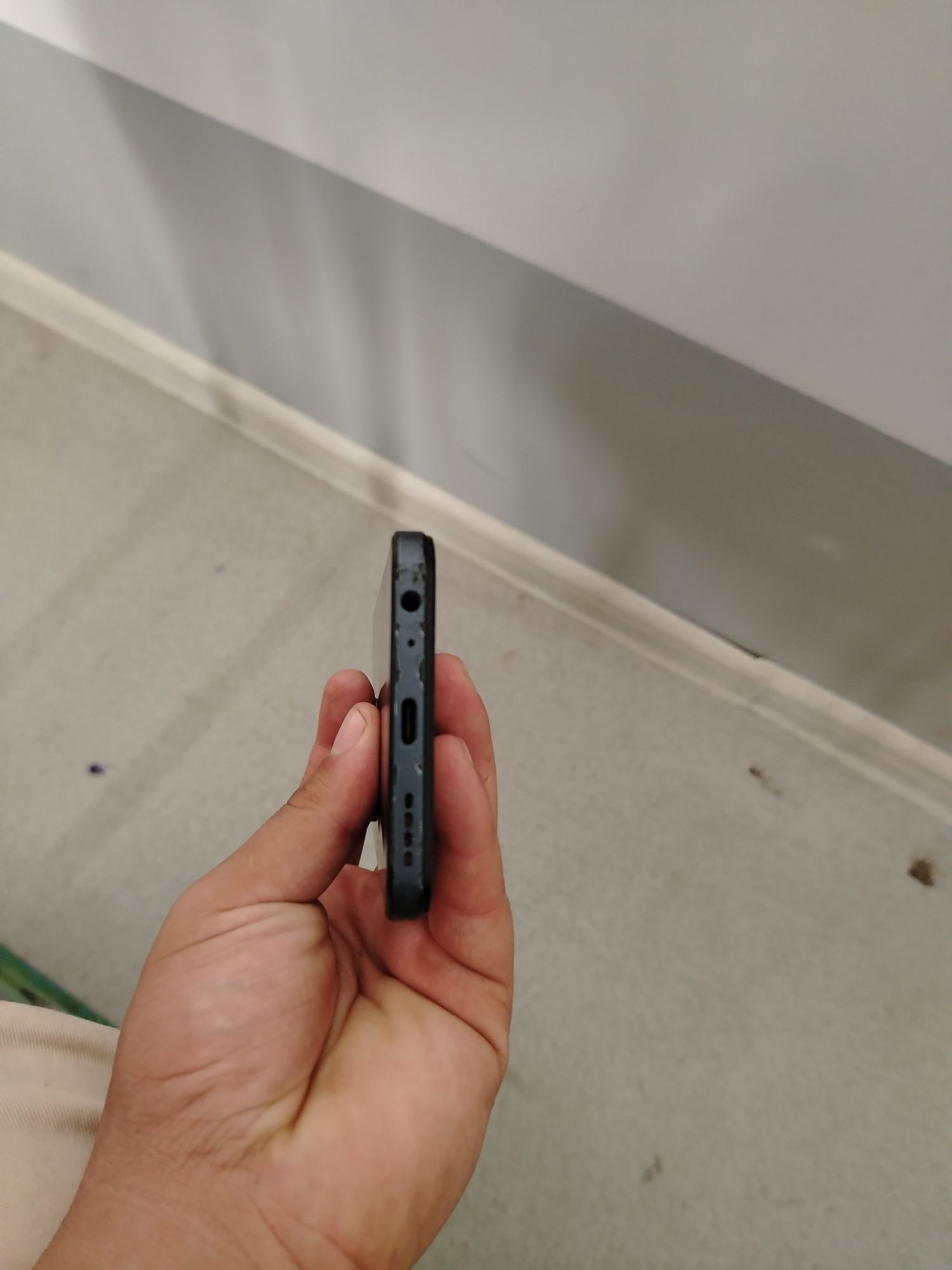 Vivo Y35 Holati ideal ochilmagan