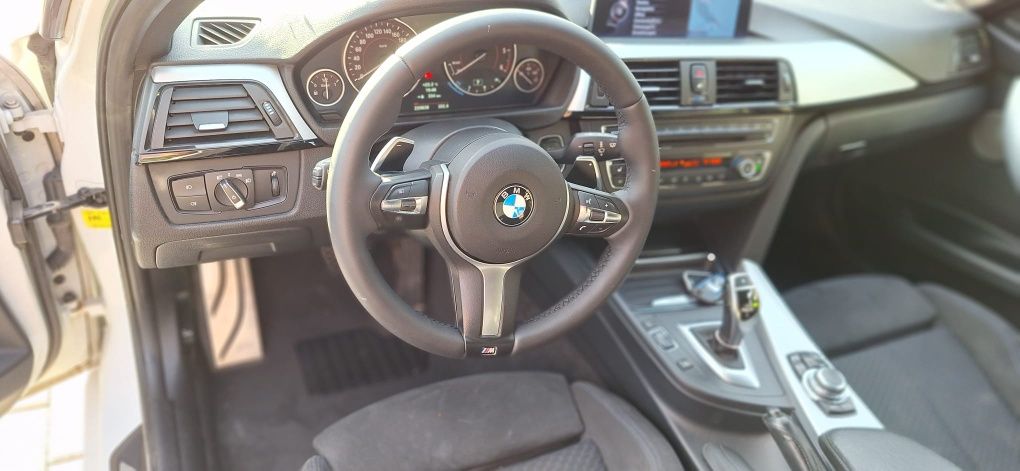 BMW SERIA 3 X Draiv Pachet M