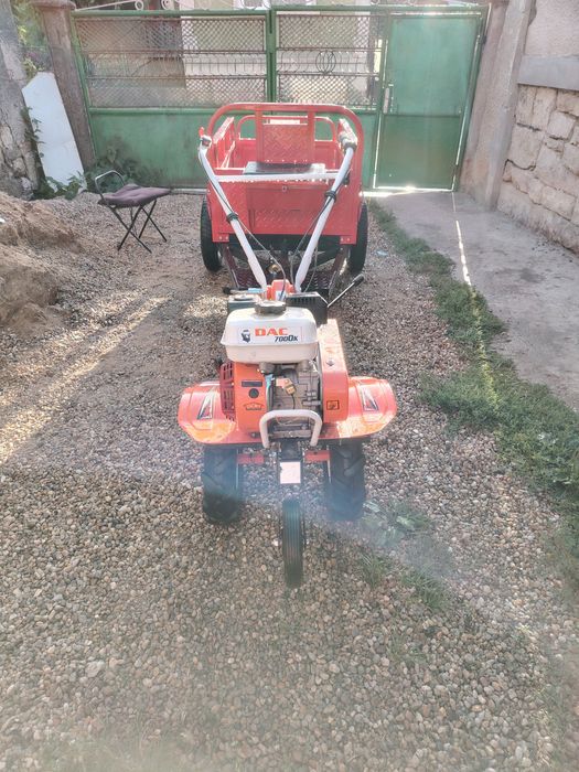 Vând motocultor sau schimb cu Auto