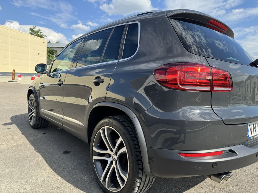 VW Tiguan R-line