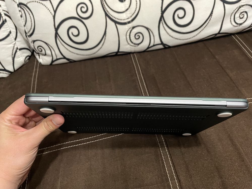 Гаранция - MacBook Air - 13inch - 8GB - 256GB - 6 цикла
