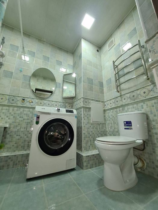 Срочно Продаётся Ц1 1в2/1/4 с мебелью техникой ремонт евро !