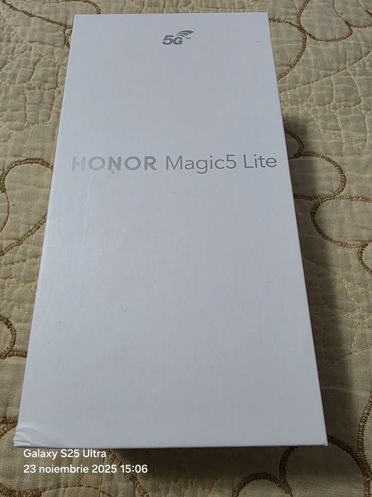 Honor Magic 5 Lite Emerald Green