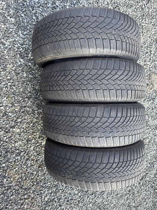 Set 4 anvelope 235 60 r17 bridgestone de iarna