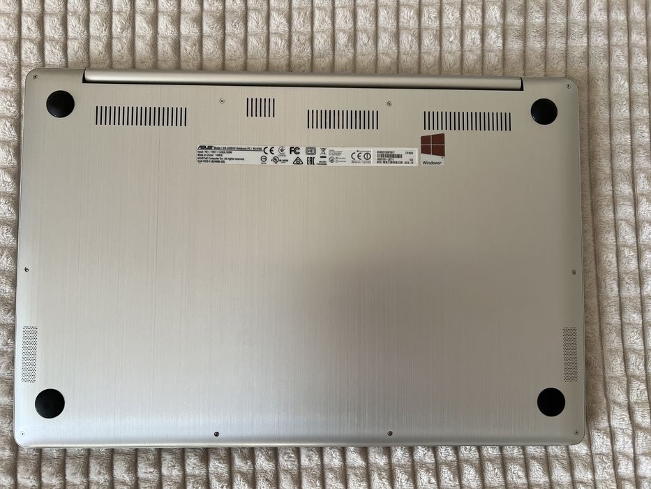 Laptop Asus UX501VW wi7-6700HQ 512GB 16GB GTX960M 4GB Win10 UHD Touch