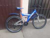 Bicicleta full suspensie