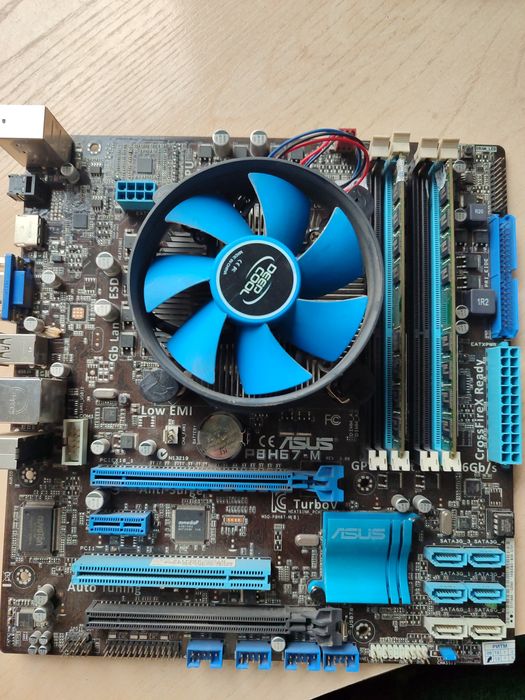 Продам материнскую плату H67