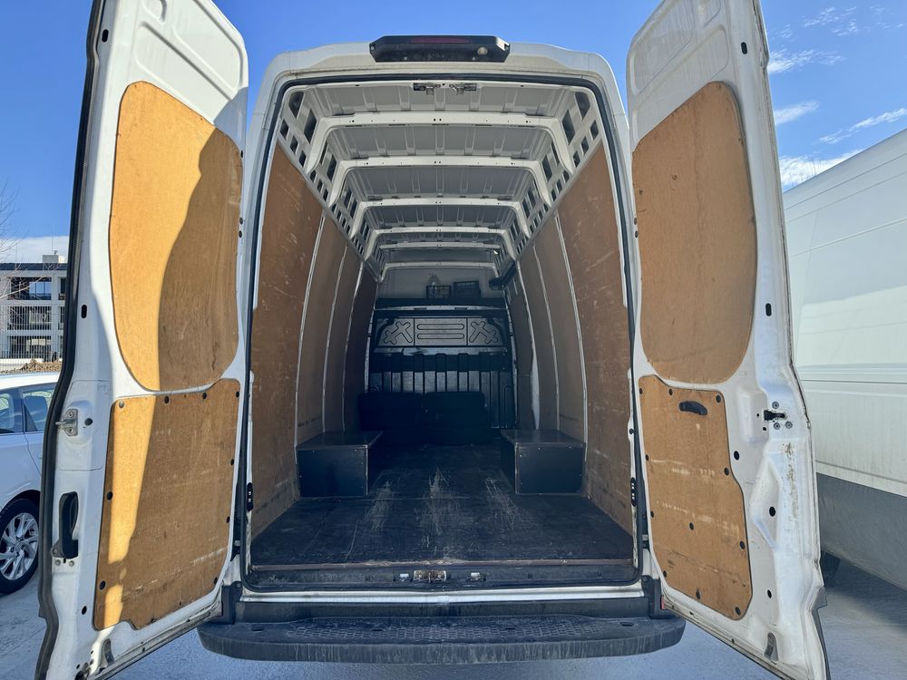 Iveco daily 2,3l 35-130 Hi Matic,automat