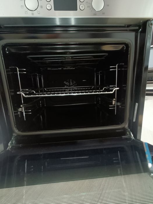 Cuptor electric  Bosch