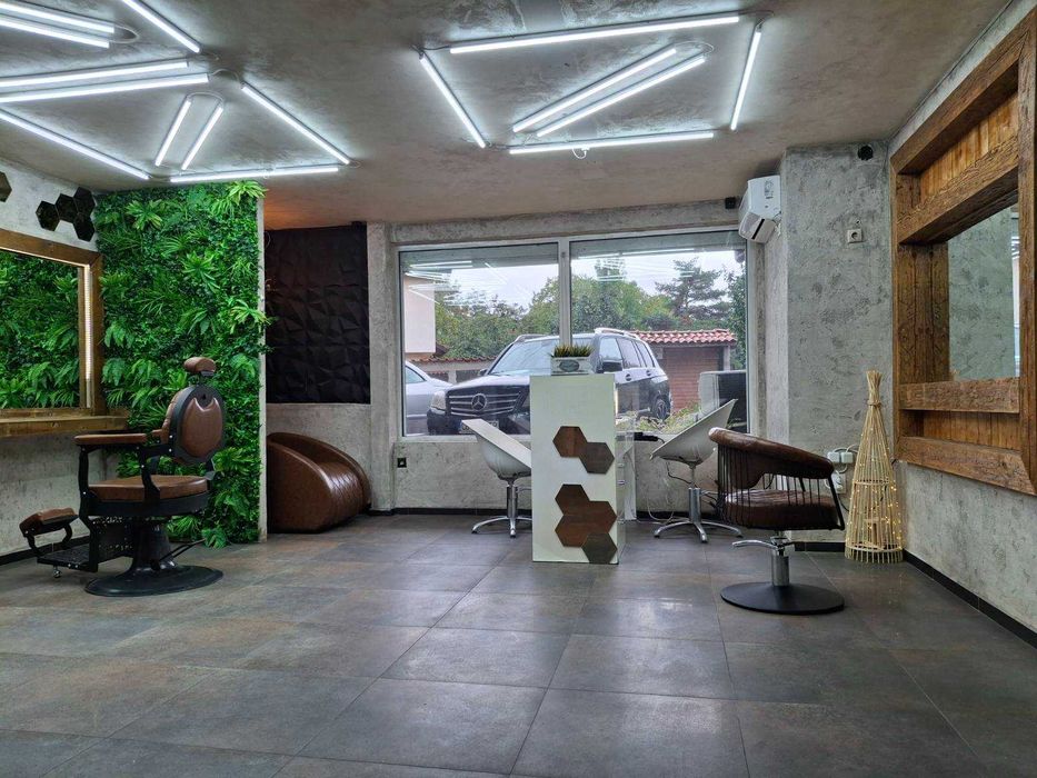 Дава се под наем  в София, Витоша -  кв.м за 1020 € - Снимка #4