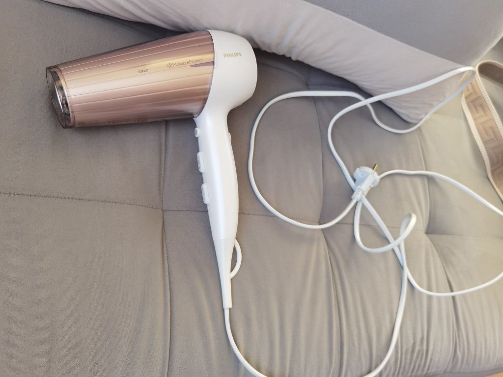 Сешоар Philips Moisture protect