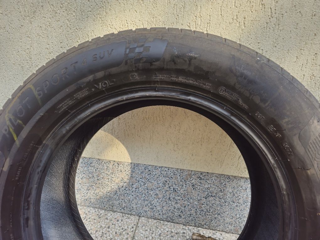 Set Anvelope Vara MICHELIN Pilot Sport 4 SUV 235/60 R18
