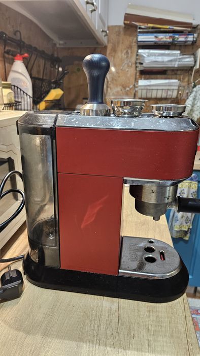 Vand Expresor Delonghi