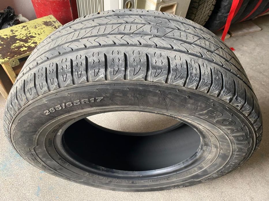 Продается шины Nexen R17 265/65