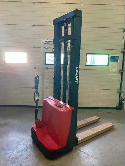 Transpalet Electric cu Catarg – 1000 kg, Performanță, Cel Mai Bun Preț