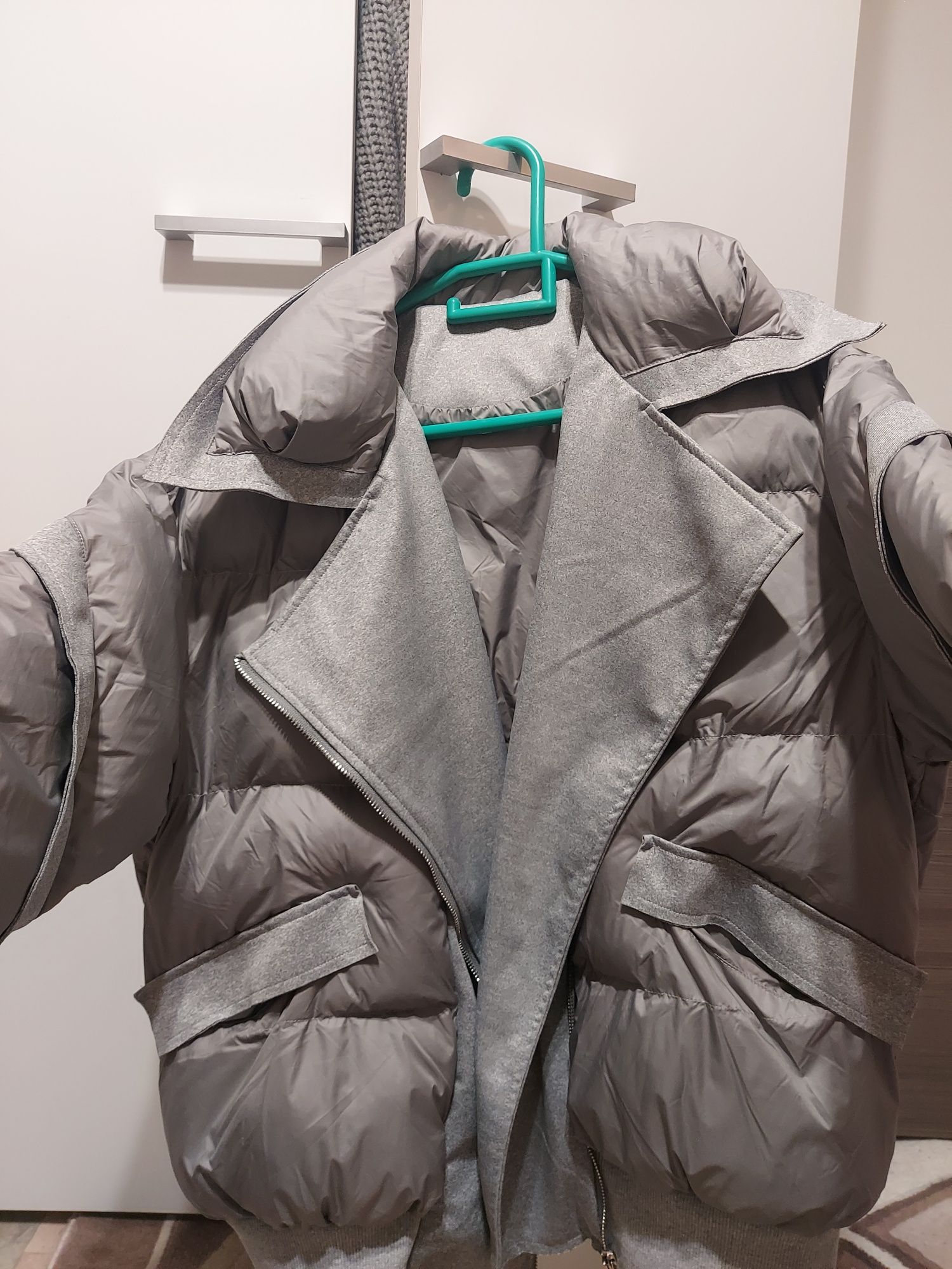 Куртка тёплая, новая,размер 42_44