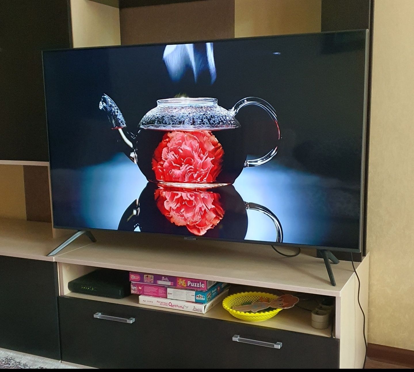 Шикарный 4К телевизор оригинал Samsung 130см