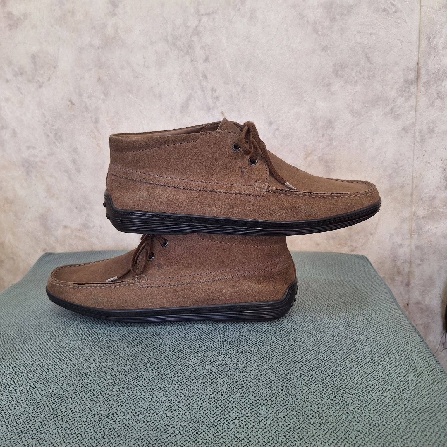 Tod's замшевые кожаные ( Италия)