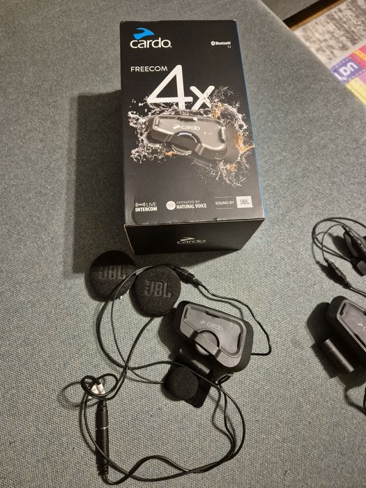 Intercom moto Cardo 4X JBL + Cardo Spirit