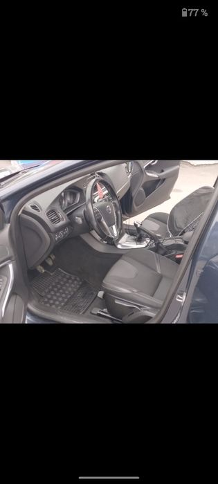 Volvo V40 2.0 D4 | Manuală | Proveniență Olanda