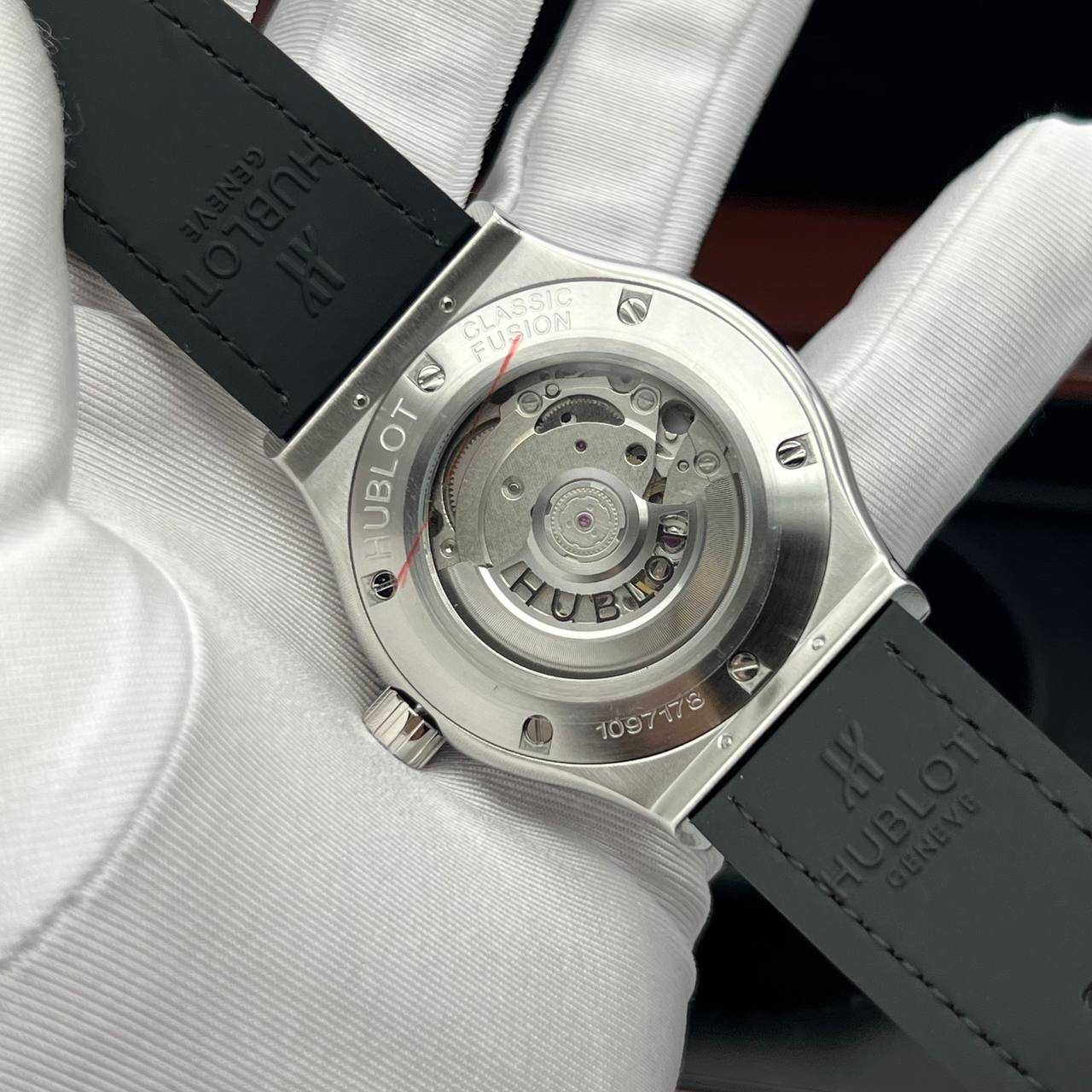 hb classic fusion 42mm сребро/колекция