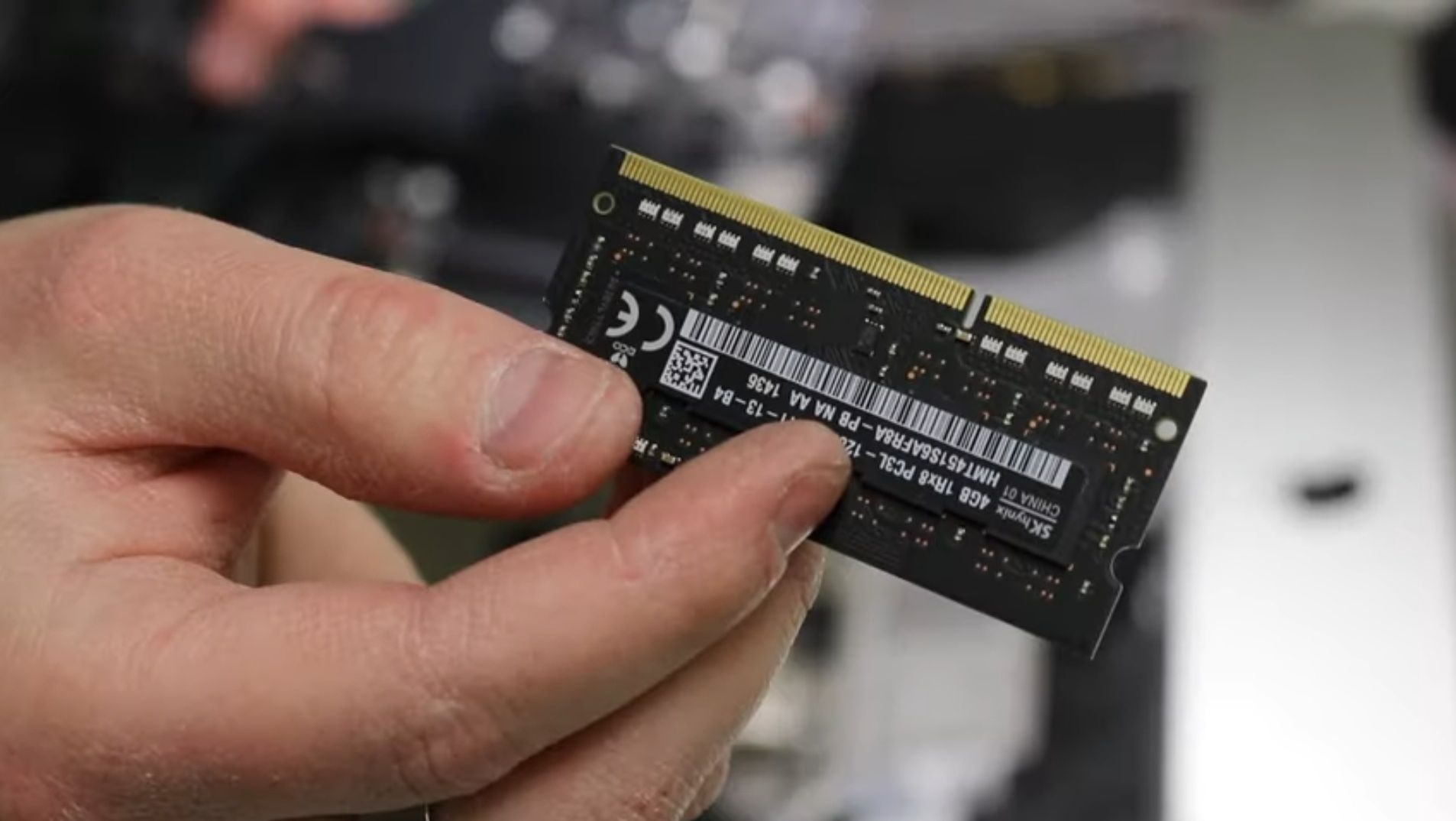 Для ноутбука Оперативная память DDR4 SO-DIMM 8Gb оригинал от Apple