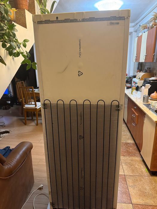 Frigider Arctic de vânzare