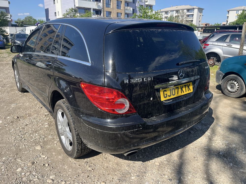Мерцедес R320cdi на части