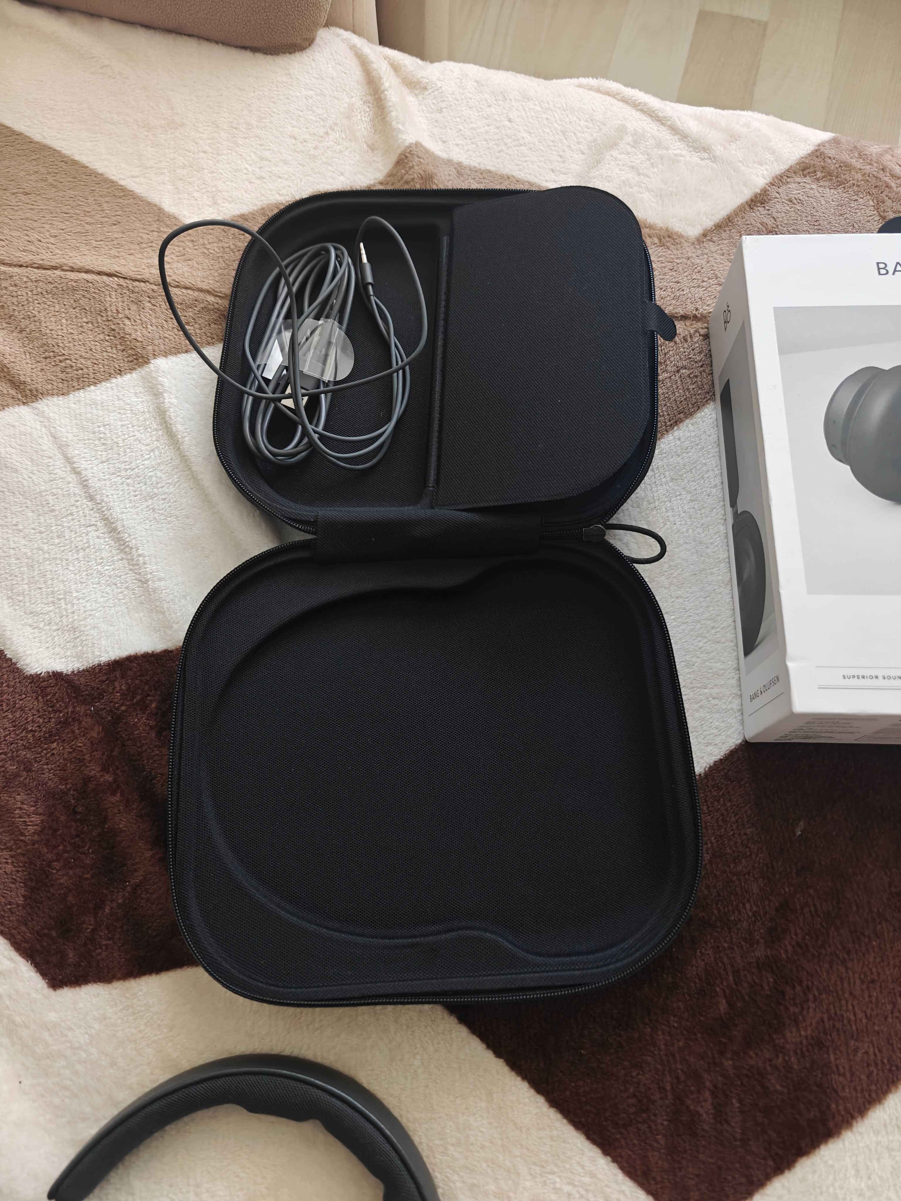 Casti Bang&Olufsen