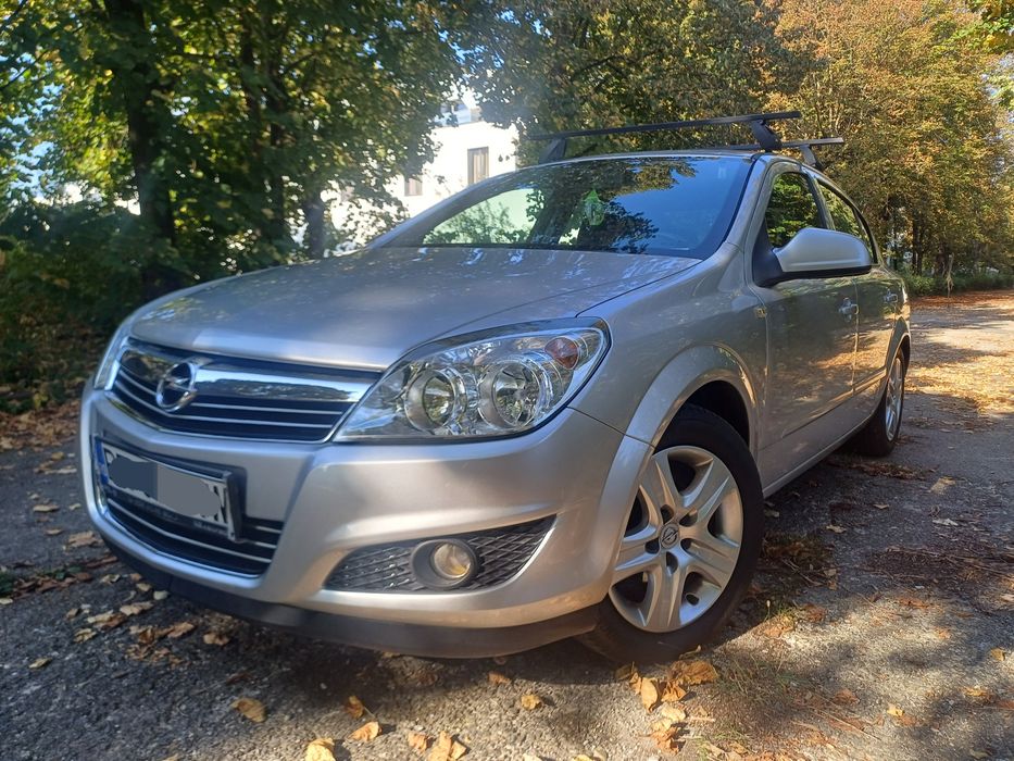 Opel Astra H,reprezentanta Opel Rădăcini,153.000 km-Gpl !