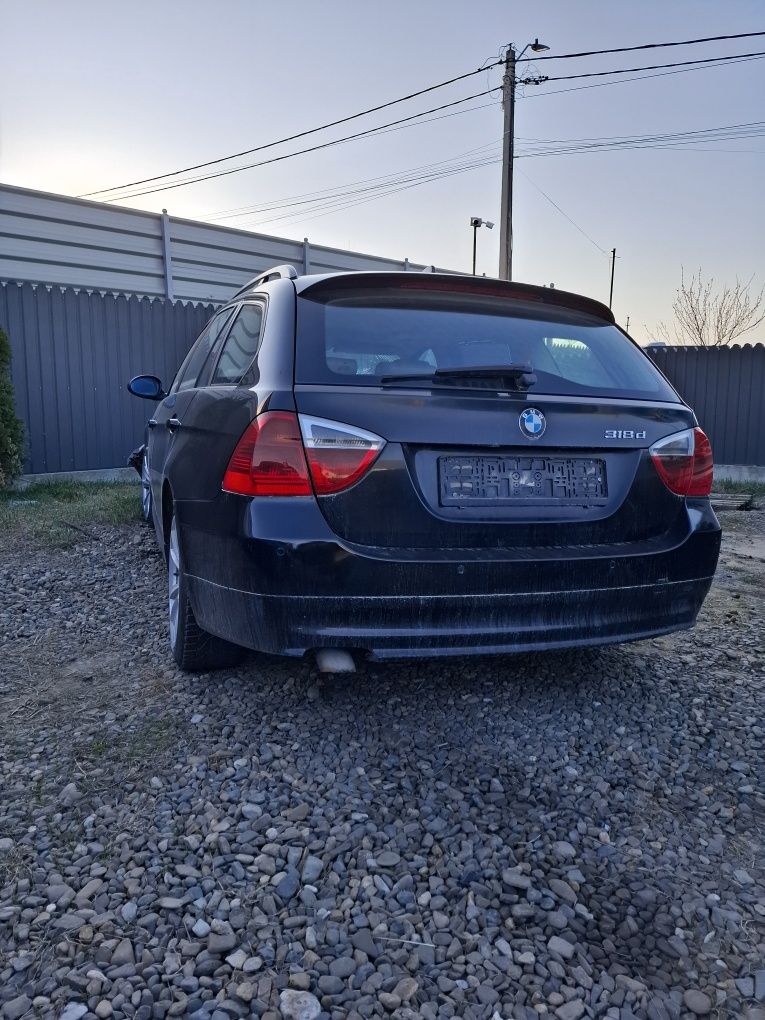 Vând bmw e91, avariat fata