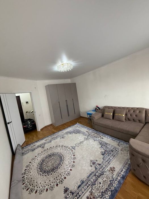 Продам квартиру в свежем доме