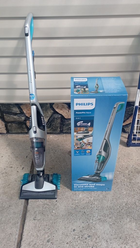 Aspirator vertical Philips PowerPro Aqua 3 in 1