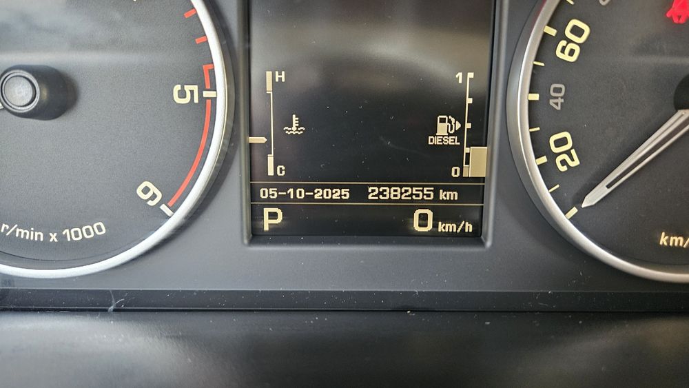 Land Rover DISCOVERY 4