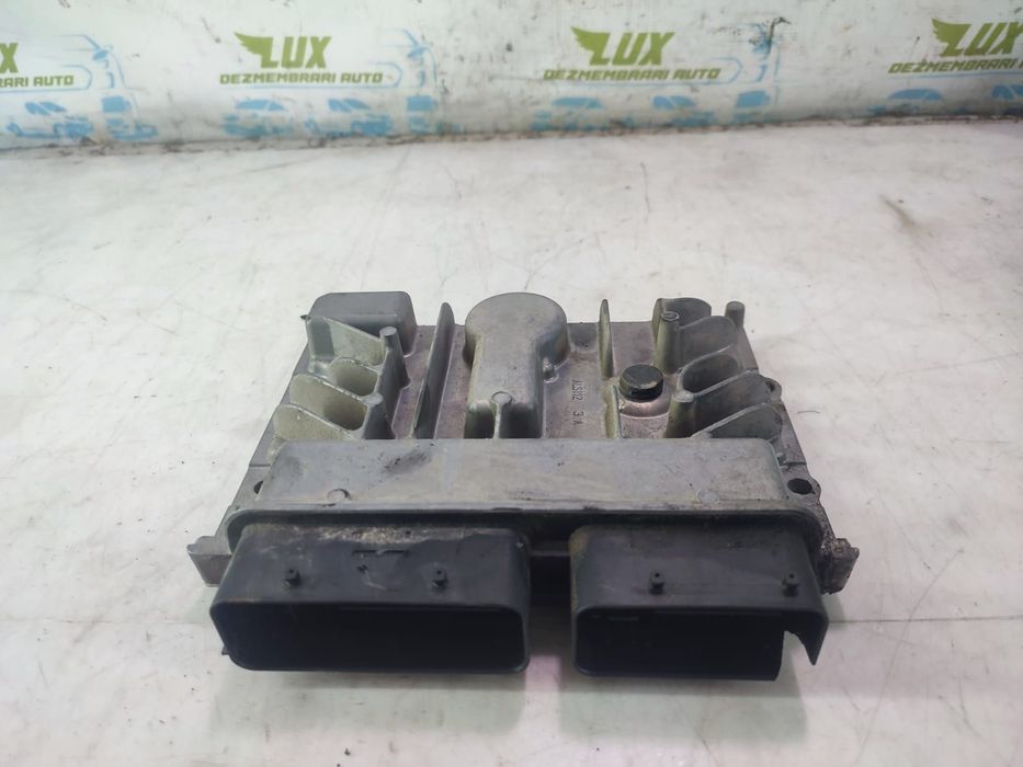 Calculator modul ECU 55588354  1.7 cdti A17DTS Opel Astra J [facelift