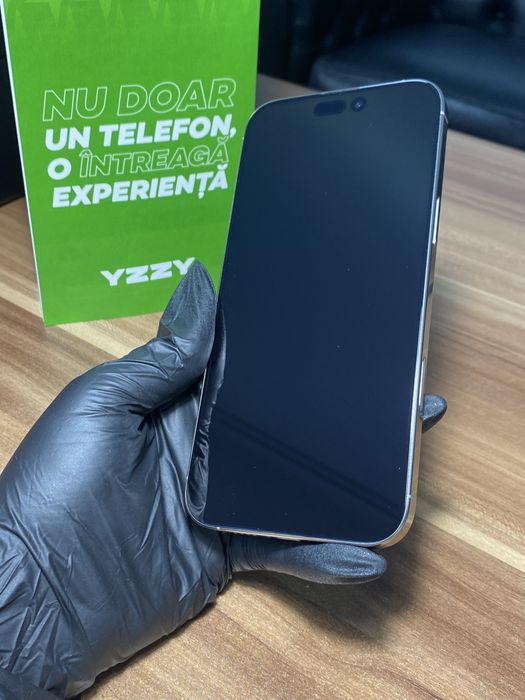 iPhone 16 Pro Max / 256 GB / Sănătate baterie 100% / Ca nou