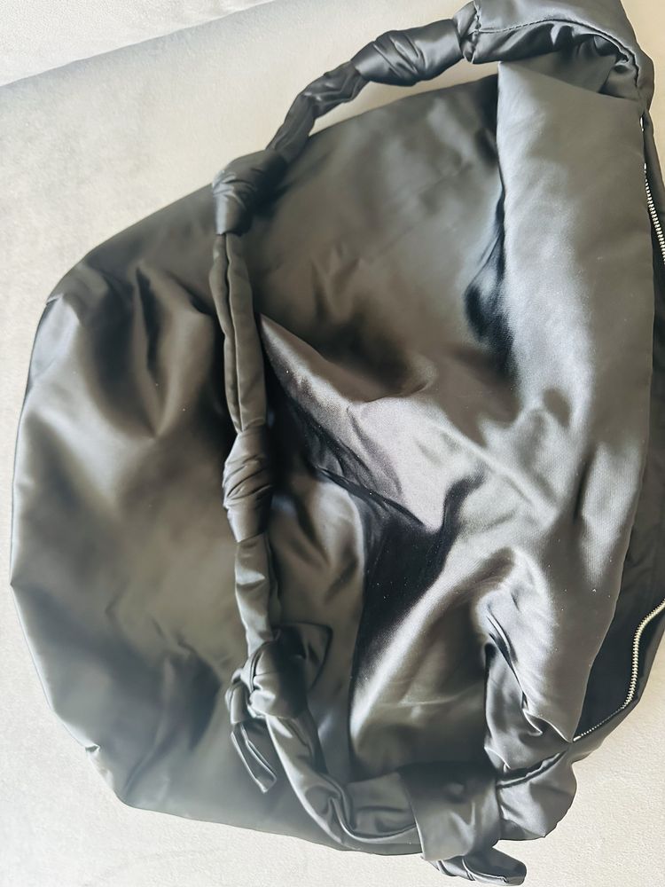 Geanta COS material