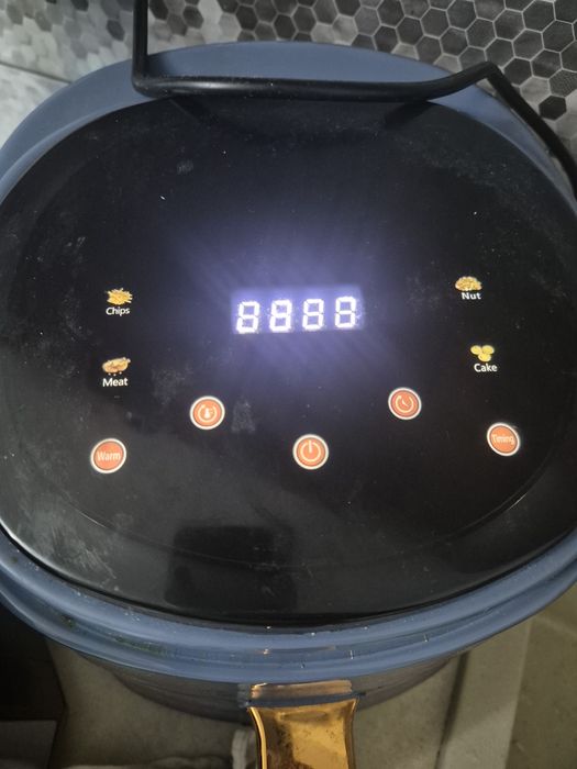 Air fryer cu aer cald/ friteuza capacitate 6 litri